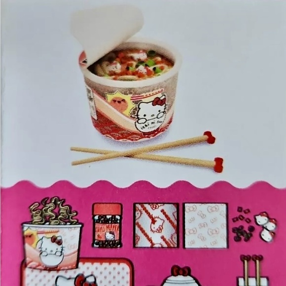 MGA Miniverse Hello Kitty Make It Mini Foods Instant Spicy Noodle Ramen Sanrio - Picture 1 of 1